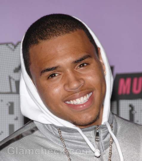 Chris Brown Will Perform at 2012 Grammys