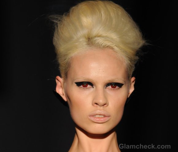 Hairstyle trends s-s 2012 puffed buns